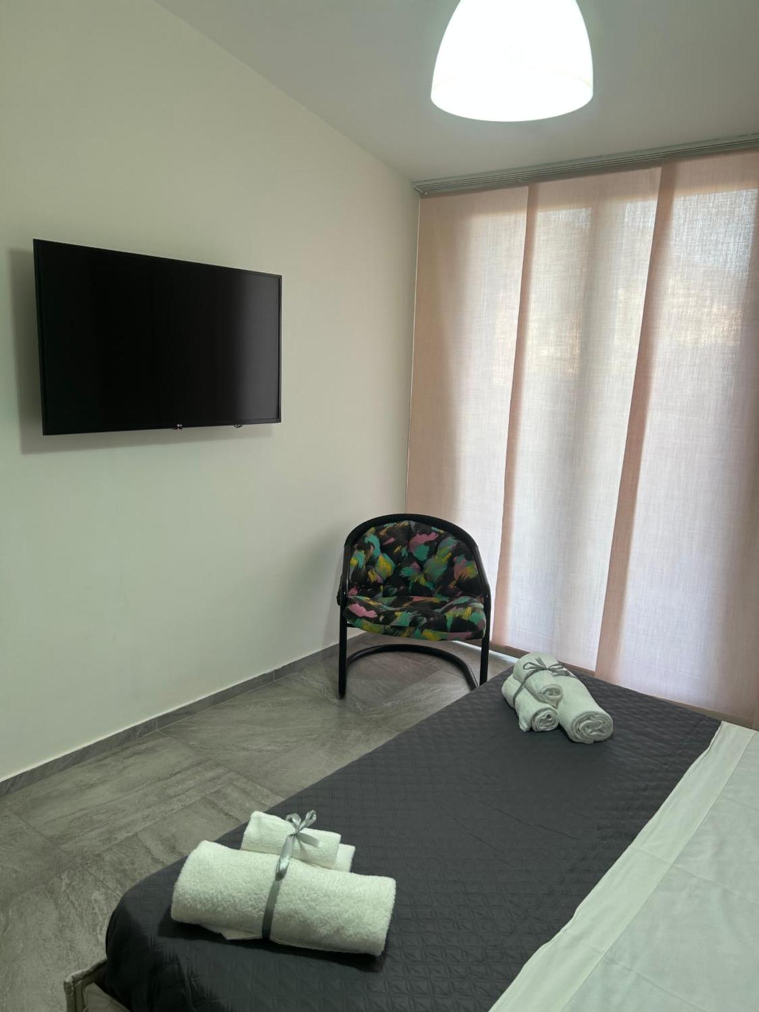 Suite Home Panorama 贾迪尼-纳克索斯 外观 照片